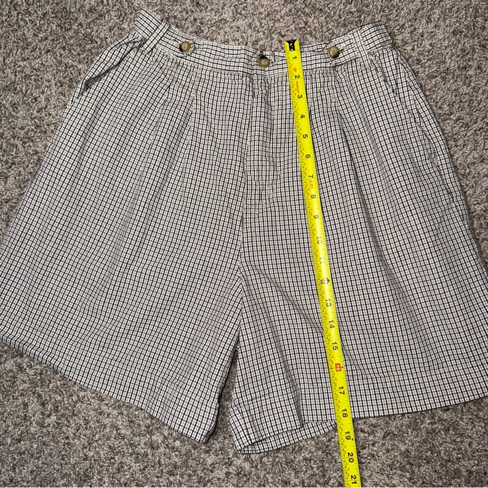 White Stag Black and White Checkered Shorts‎ - Picture 5 of 10